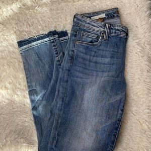 Kut from the kloth Reese ankle straight leg jeans light wash